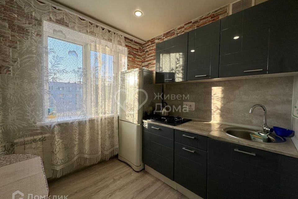 Продаётся 3-комнатная квартира, 54.6 м²