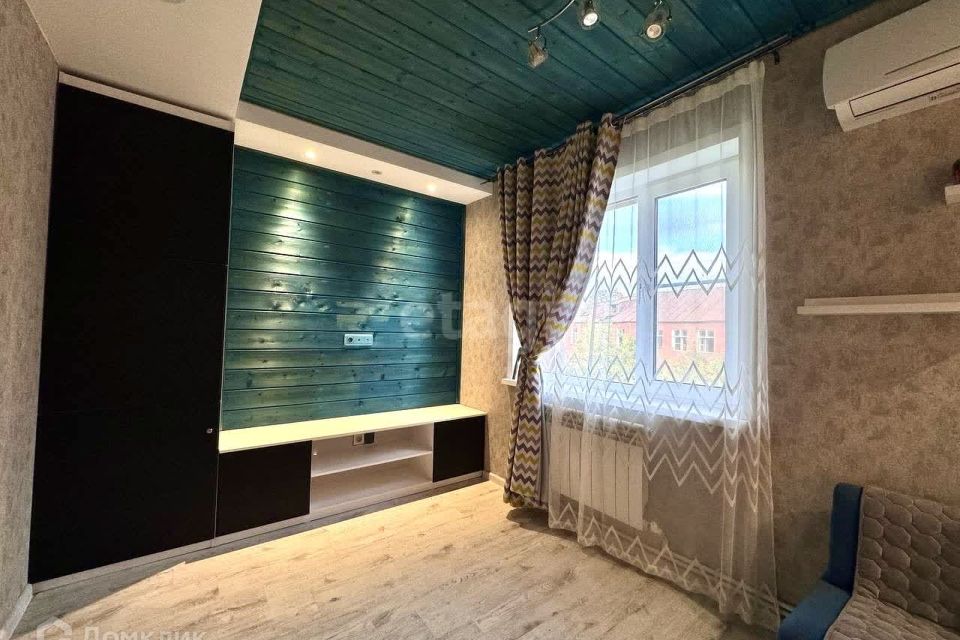 Продаётся 1-комнатная квартира, 38.3 м²
