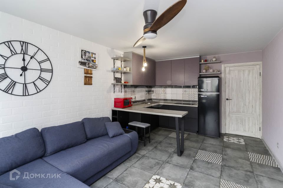 Продаётся 1-комнатная квартира, 47.4 м²