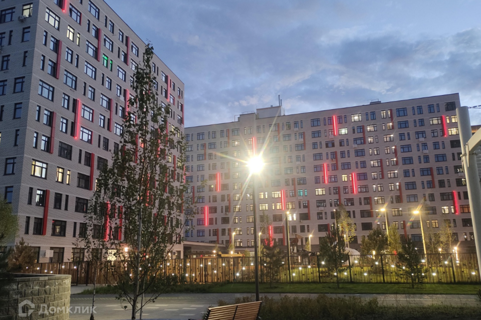 Продаётся 1-комнатная квартира, 40.2 м²
