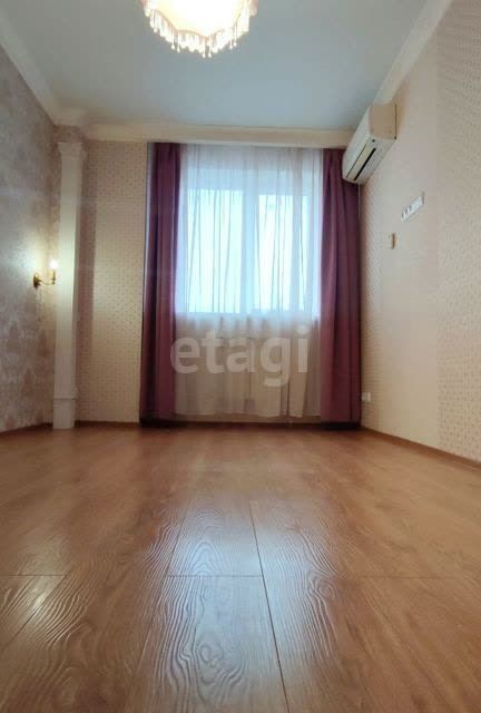 Продаётся 2-комнатная квартира, 61 м²