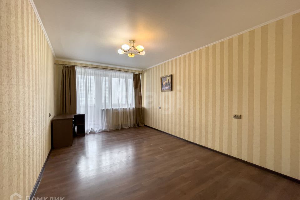 Продаётся 1-комнатная квартира, 40.4 м²