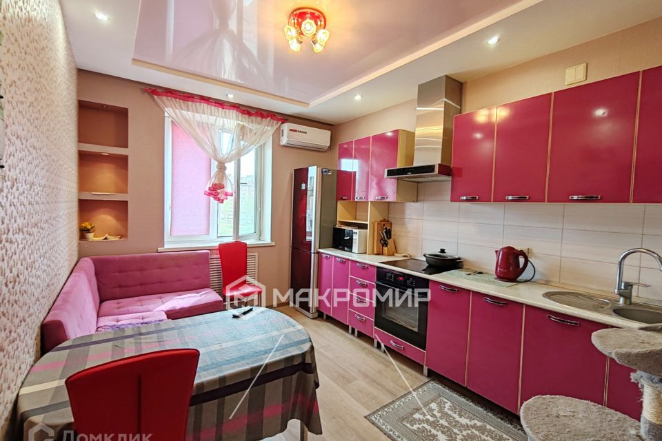 Продаётся 1-комнатная квартира, 35.2 м²