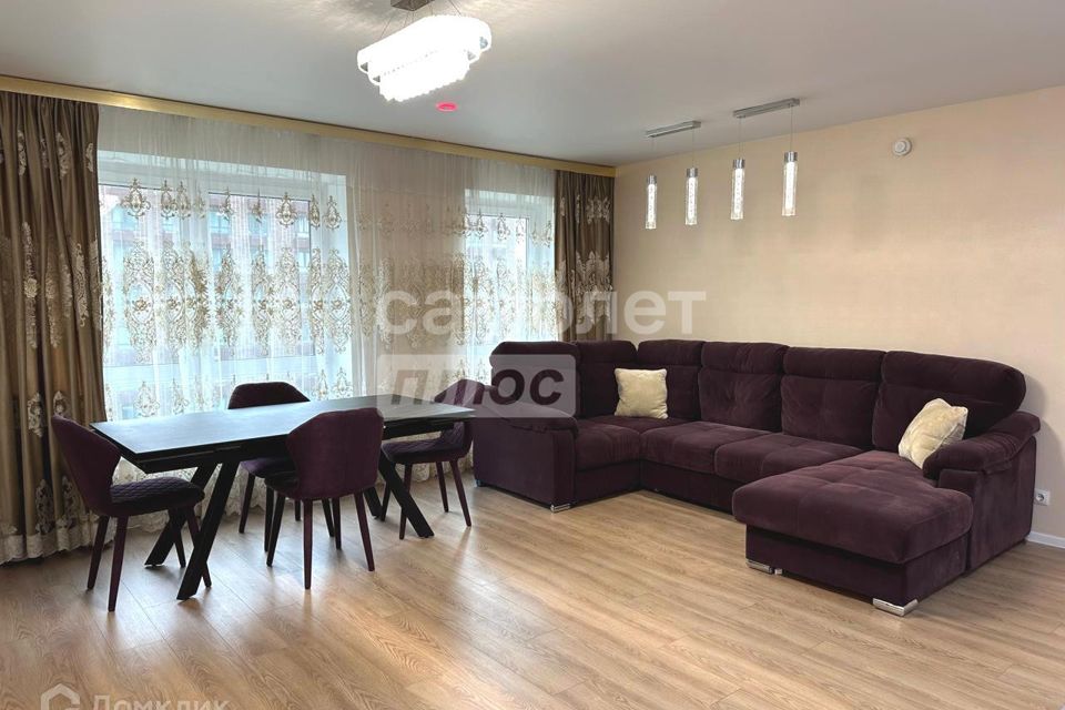 Продаётся 3-комнатная квартира, 76 м²