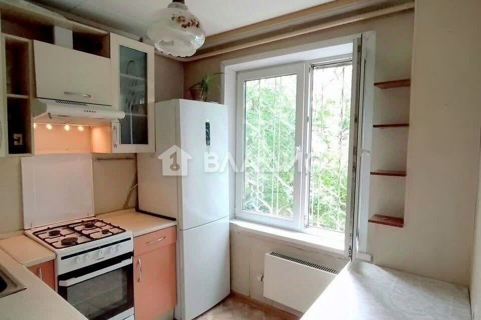 Продаётся 3-комнатная квартира, 58.4 м²