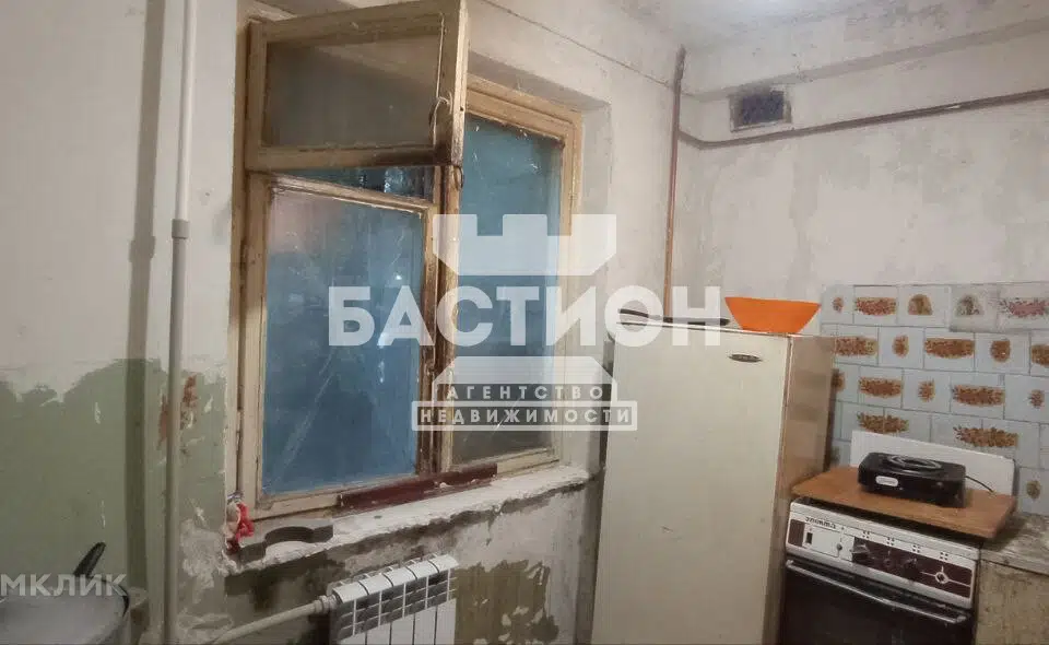 Продаётся 4-комнатная квартира, 56 м²