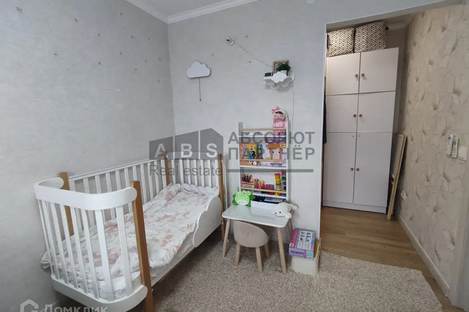 Продаётся 1-комнатная квартира, 37.6 м²