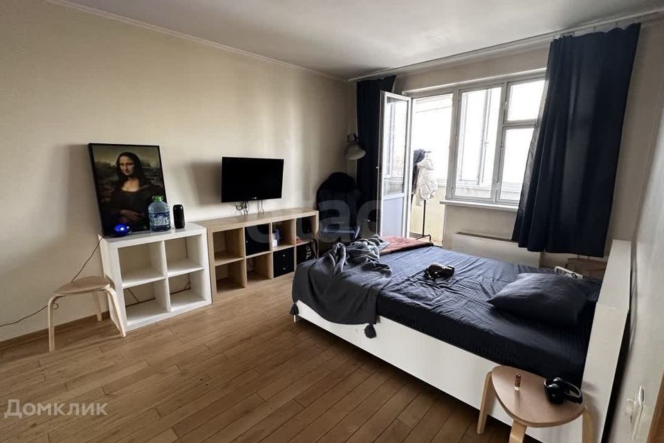 Продаётся 1-комнатная квартира, 37.9 м²