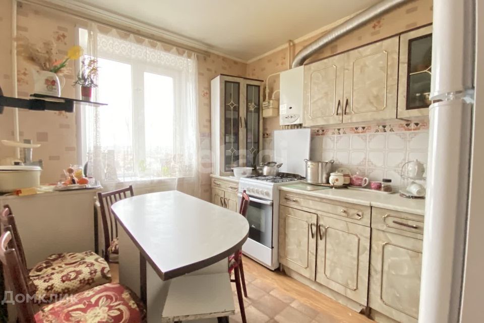 Продаётся 3-комнатная квартира, 58.5 м²