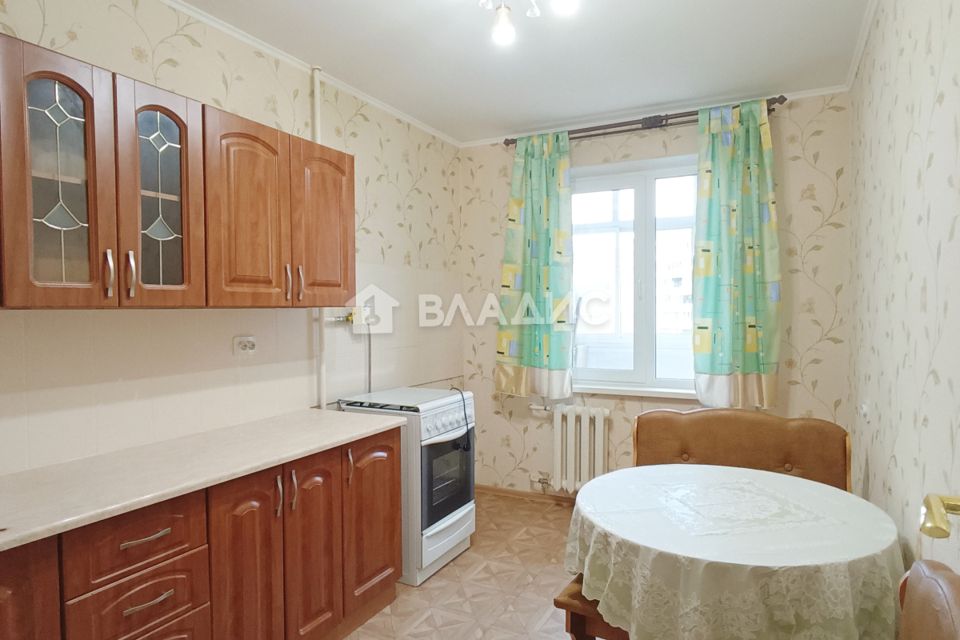 Сдаётся 2-комнатная квартира, 55.5 м²