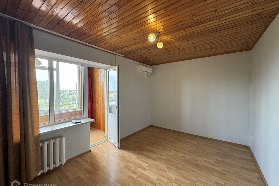 Продаётся 1-комнатная квартира, 44 м²