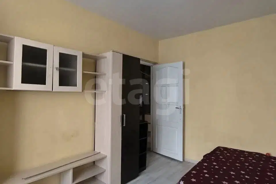 Продаётся 3-комнатная квартира, 66.7 м²