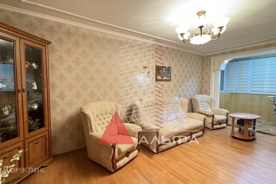 Продаётся 3-комнатная квартира, 58 м²