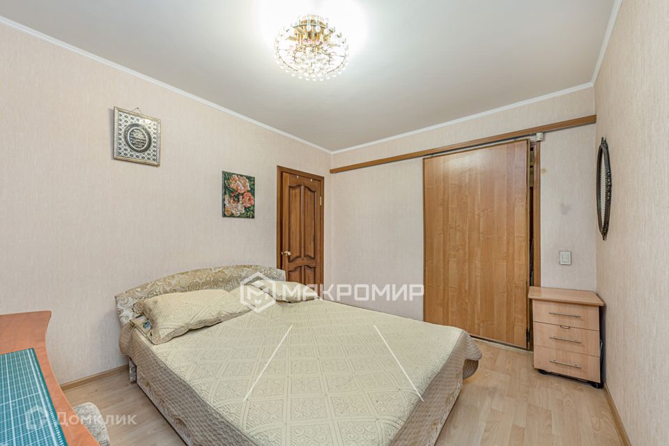 Продаётся 4-комнатная квартира, 81.4 м²