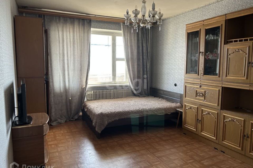 Сдаётся 1-комнатная квартира, 49.6 м²
