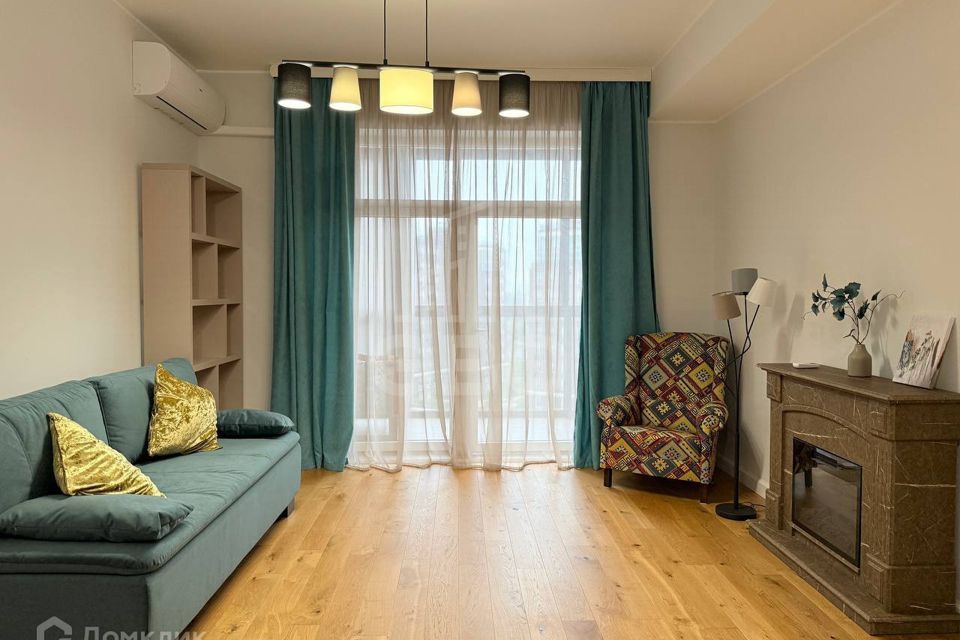 Сдаётся 1-комнатная квартира, 52 м²