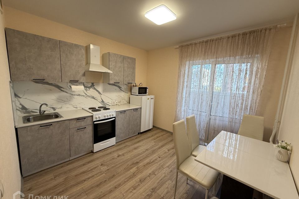 Продаётся 1-комнатная квартира, 41 м²