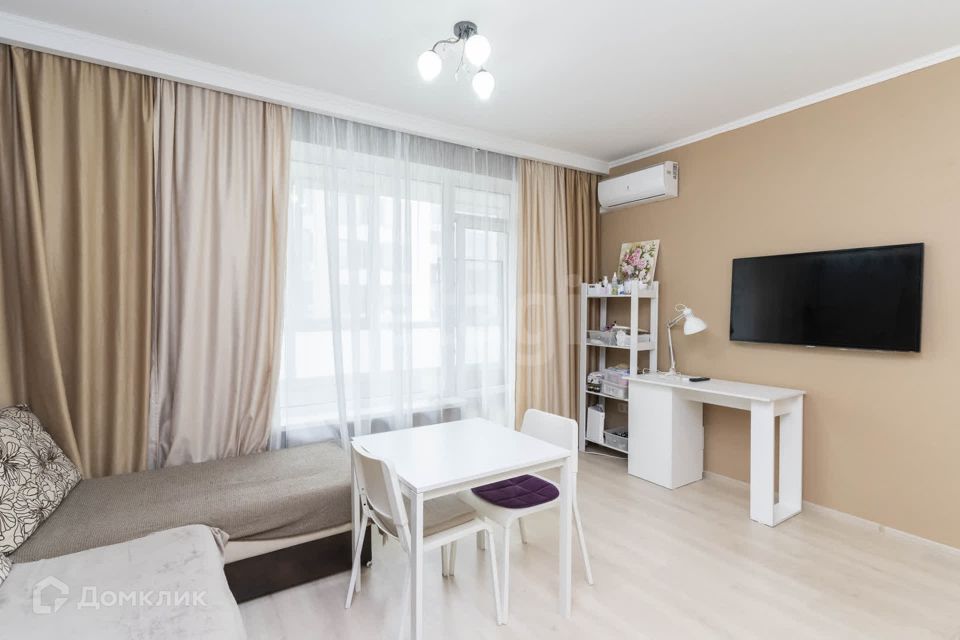 Сдаётся 1-комнатная квартира, 42.8 м²