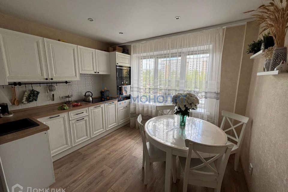 Продаётся 2-комнатная квартира, 68.9 м²
