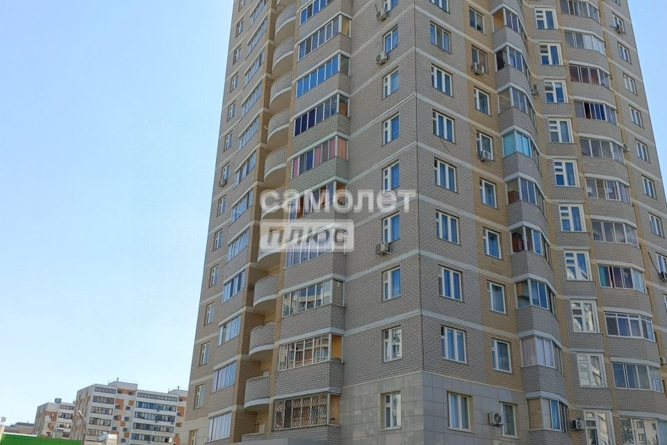 Продаётся 2-комнатная квартира, 65 м²