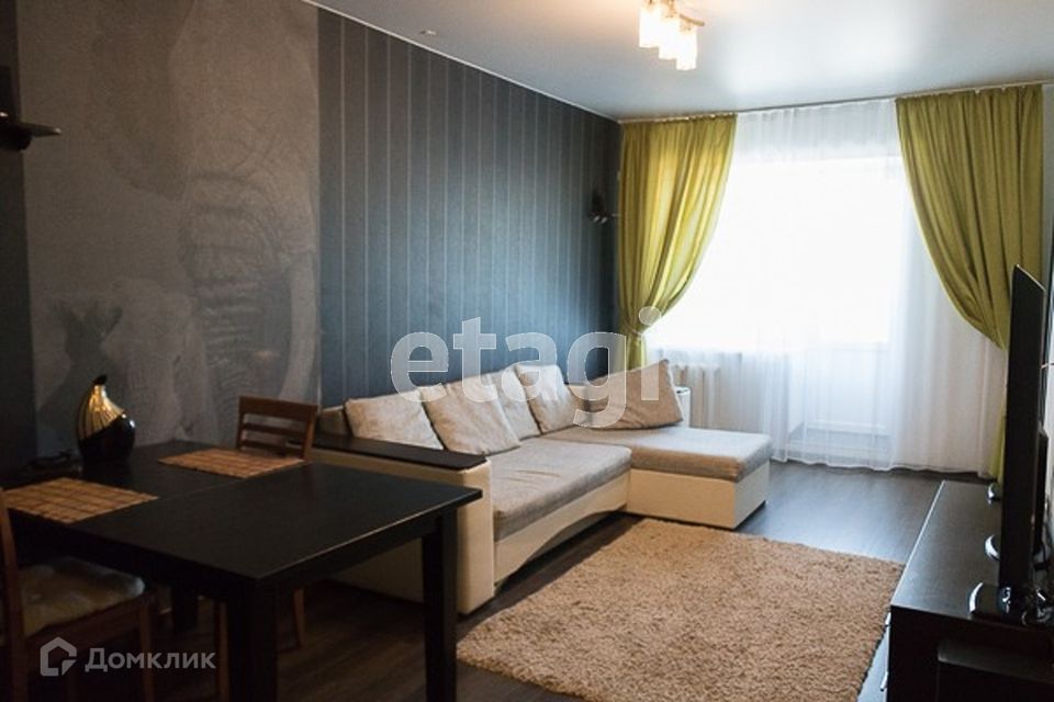 Продаётся 1-комнатная квартира, 47.2 м²