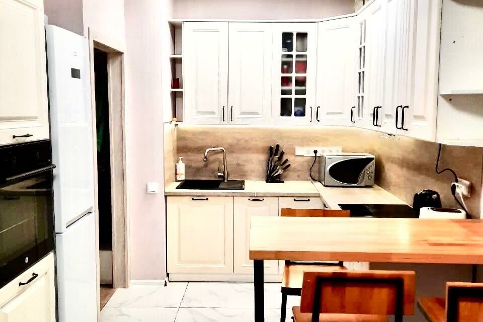 Продаётся 1-комнатная квартира, 41 м²