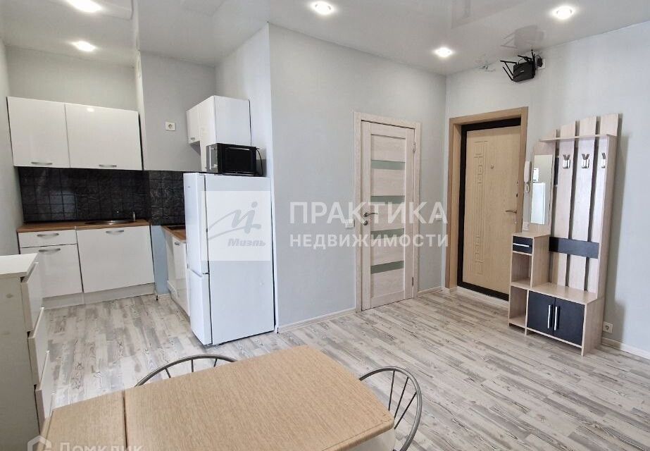 Продаётся 1-комнатная квартира, 43.1 м²