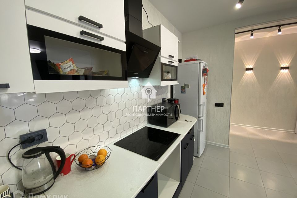 Продаётся 2-комнатная квартира, 63.2 м²
