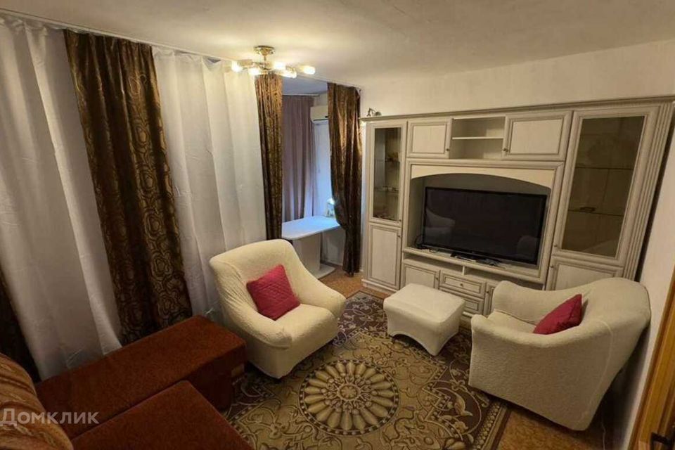 Сдаётся 1-комнатная квартира, 45 м²