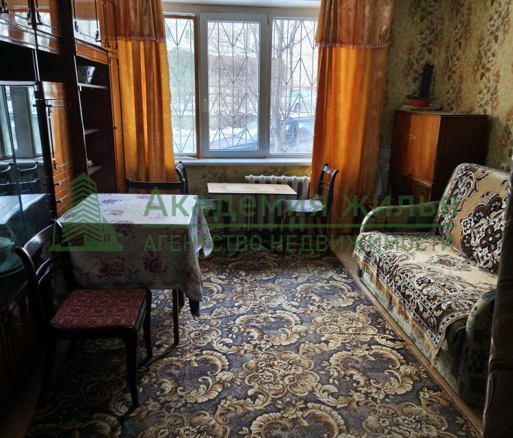 Сдаётся 1-комнатная квартира, 38 м²