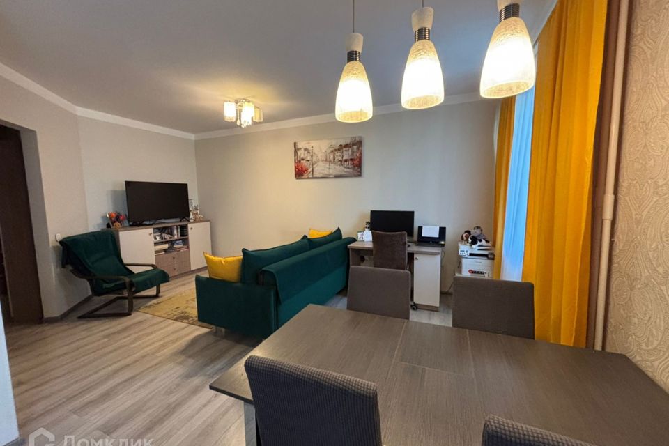 Продаётся 3-комнатная квартира, 89.3 м²