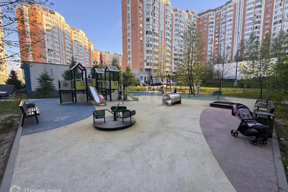 Продаётся 1-комнатная квартира, 37.5 м²