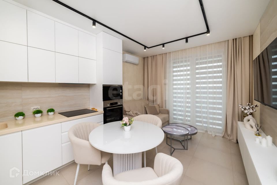 Продаётся 1-комнатная квартира, 39.6 м²