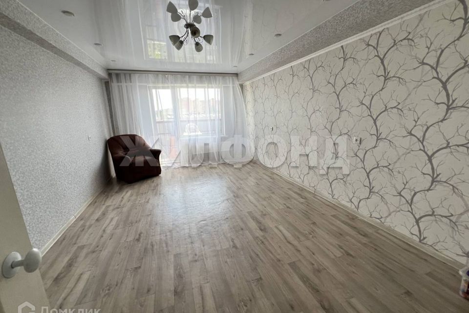 Продаётся 3-комнатная квартира, 77.2 м²