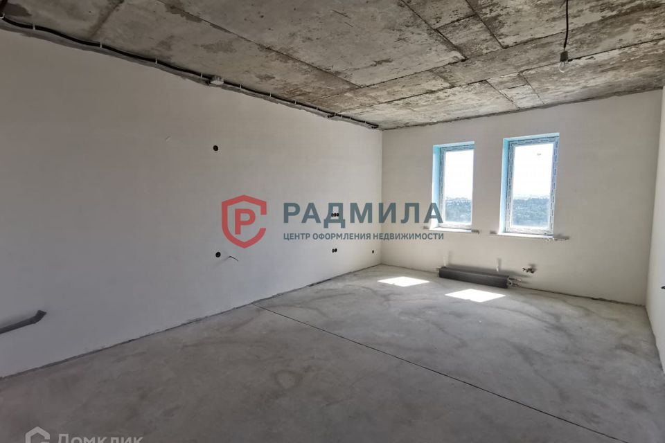 Продаётся 5-комнатная квартира, 145 м²
