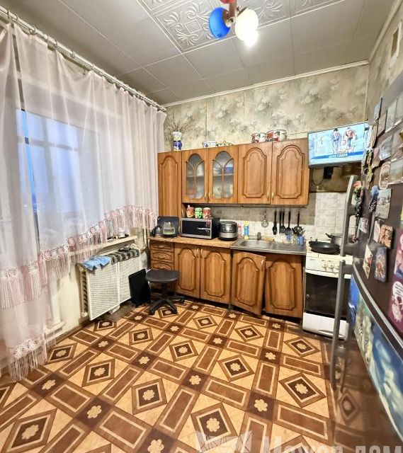 Продаётся 4-комнатная квартира, 98.4 м²
