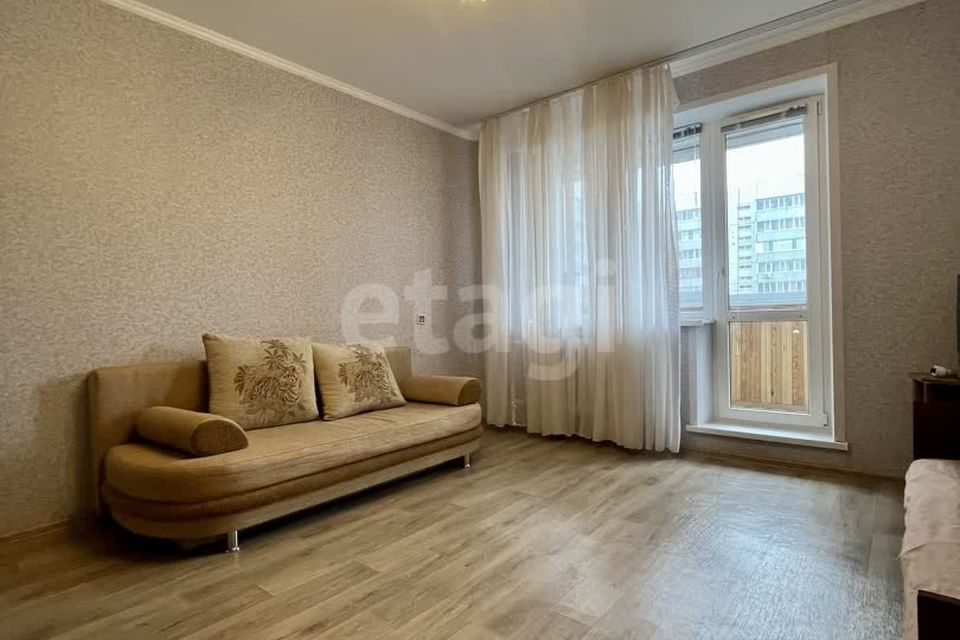 Сдаётся 4-комнатная квартира, 97 м²