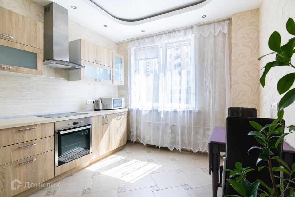 Продаётся 1-комнатная квартира, 38.6 м²