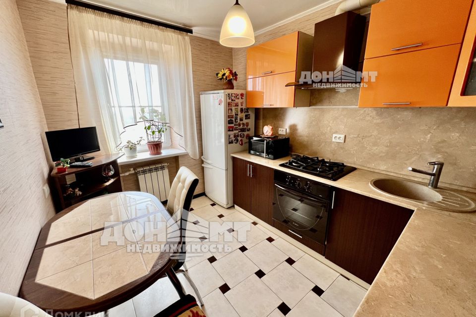 Продаётся 3-комнатная квартира, 60 м²
