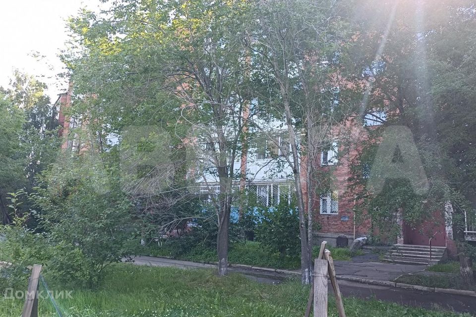 Продаётся 3-комнатная квартира, 65.3 м²