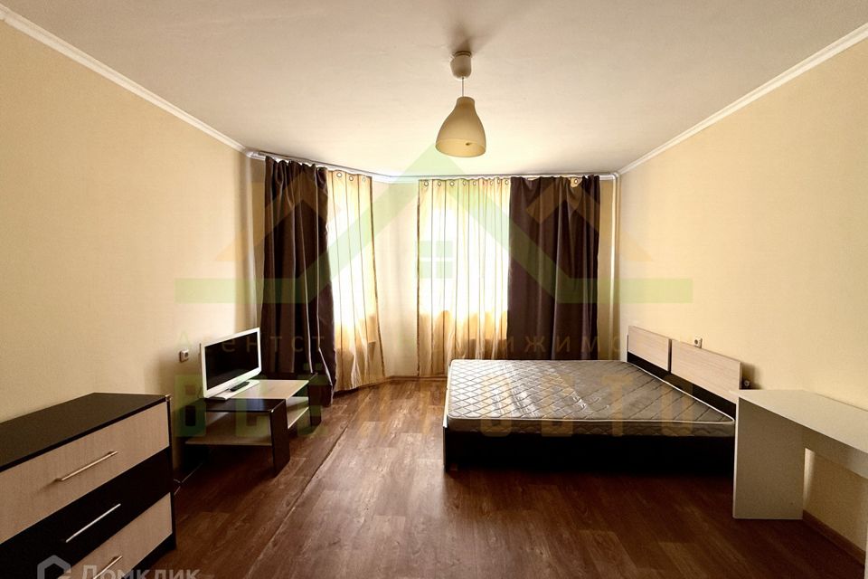 Сдаётся 1-комнатная квартира, 43 м²