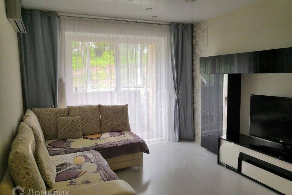 Продаётся 3-комнатная квартира, 65.8 м²