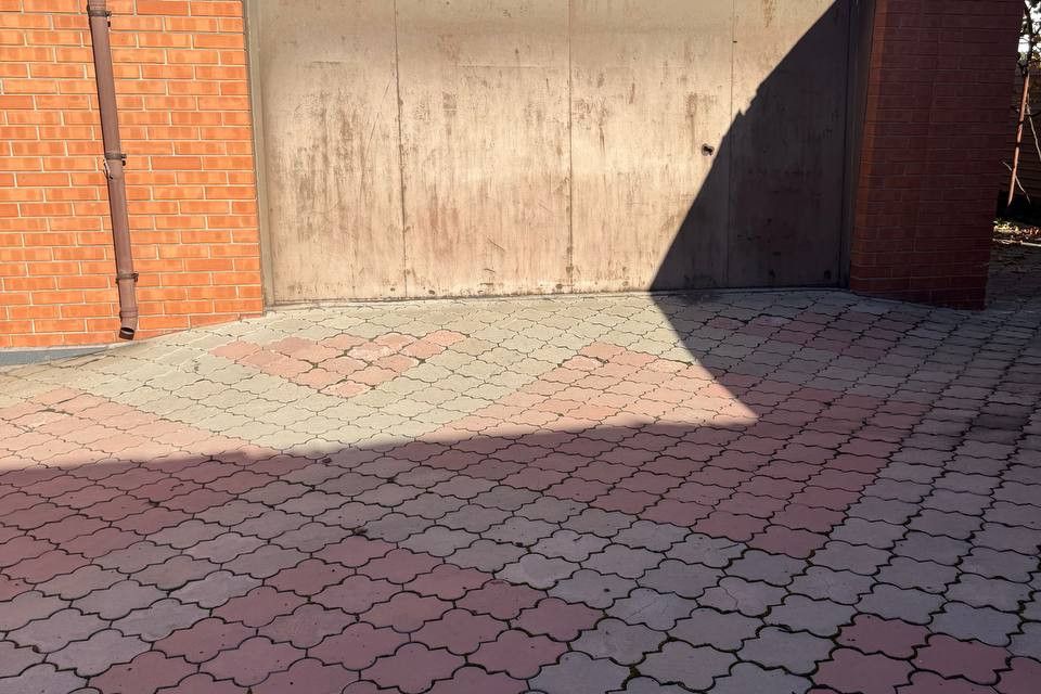 Продаётся 2-этажный дом, 258.1 м²