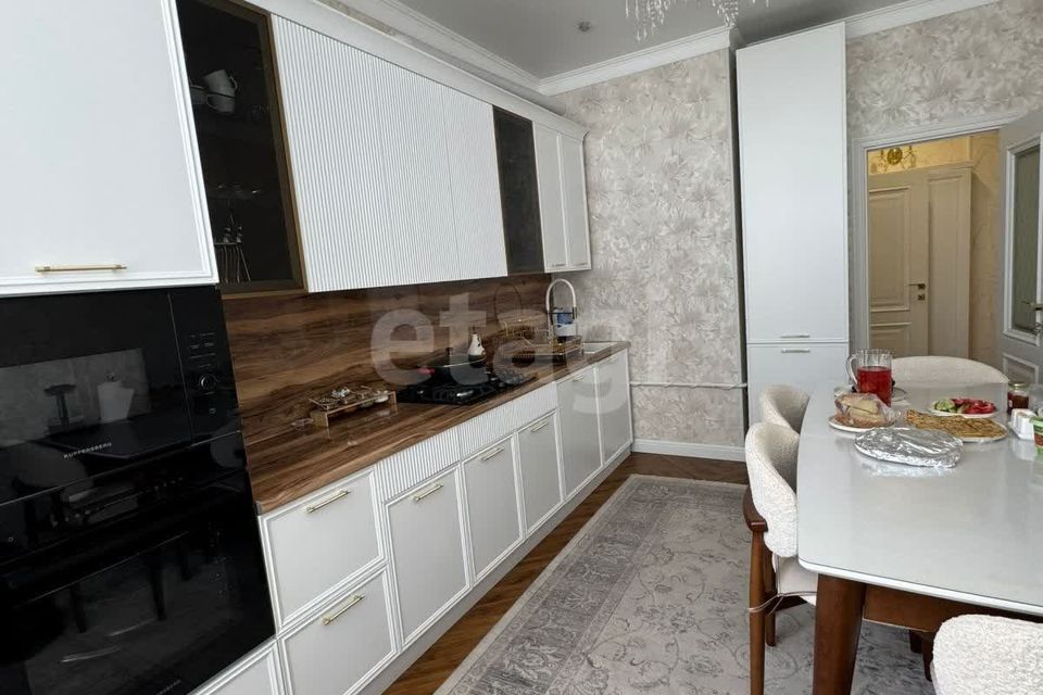 Продаётся 2-комнатная квартира, 67 м²