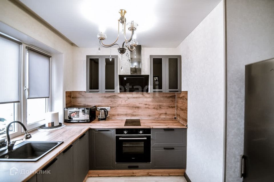 Продаётся 2-комнатная квартира, 43.3 м²