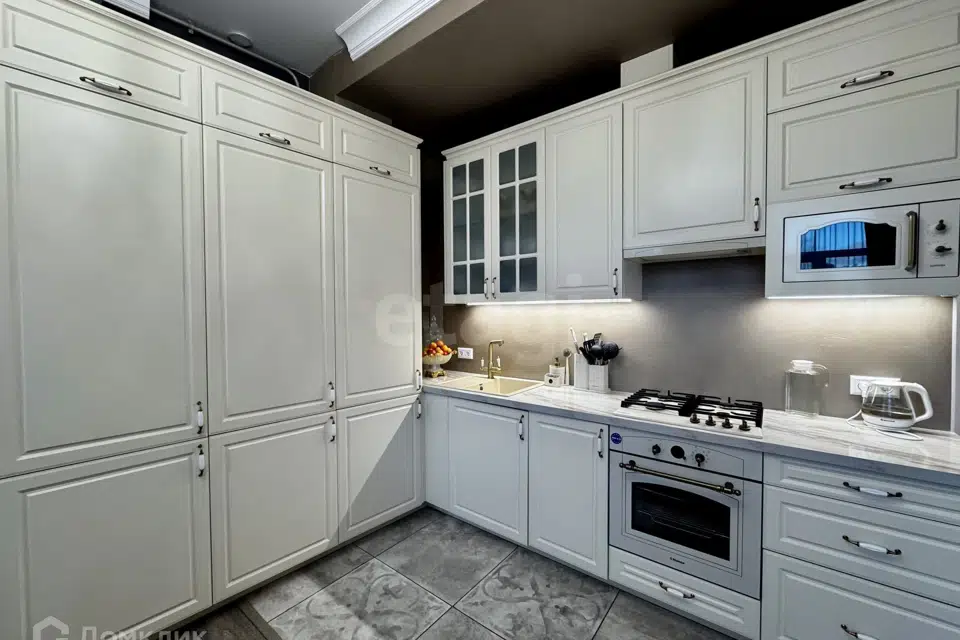 Продаётся 3-комнатная квартира, 75.5 м²
