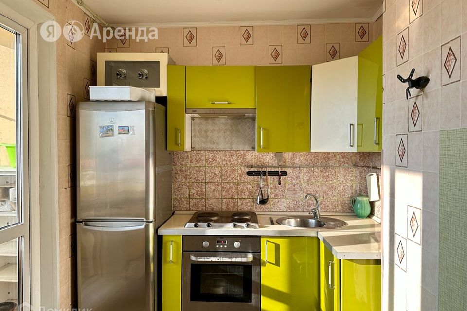 Сдаётся 2-комнатная квартира, 57 м²