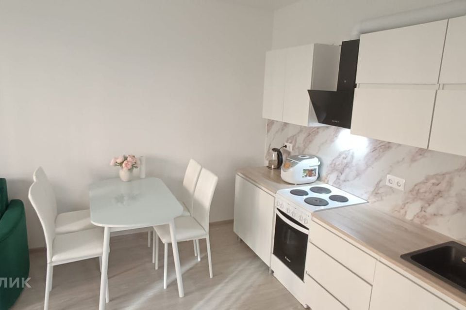 Сдаётся 3-комнатная квартира, 50.7 м²