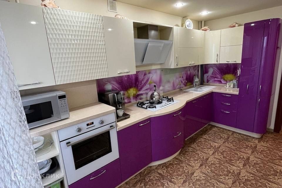 Продаётся 4-комнатная квартира, 88.4 м²