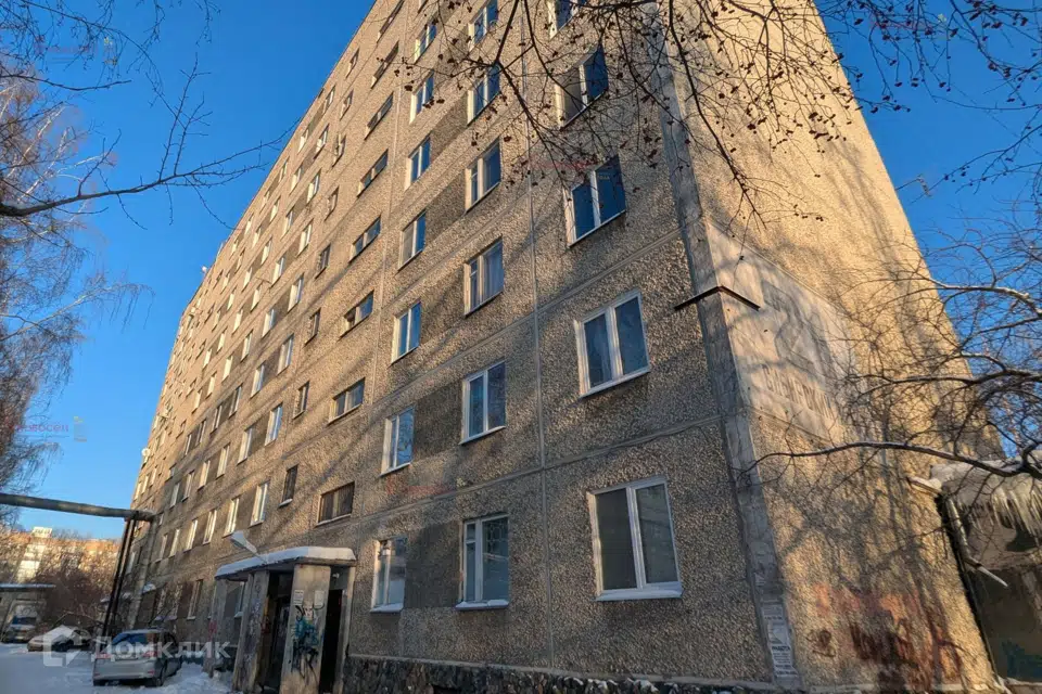 Продаётся комната в 5-комн. квартире, 11.5 м²